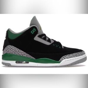 Jordan Men's Black and Green Sneakers